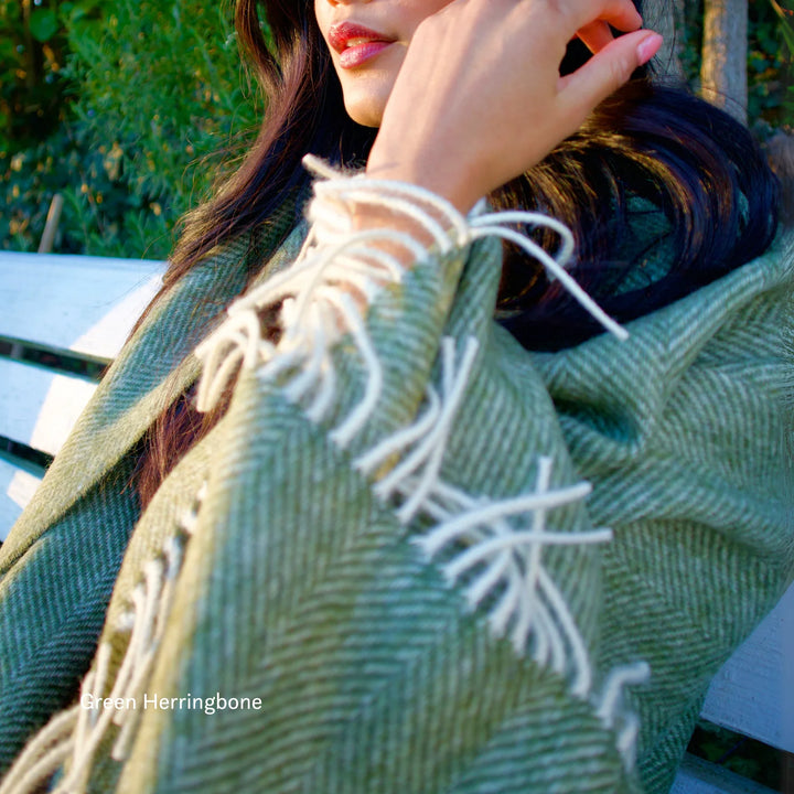 British Lambs Wool Blanket - green herringbone
