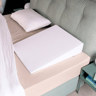 bed wedge pillow acid reflux snoring