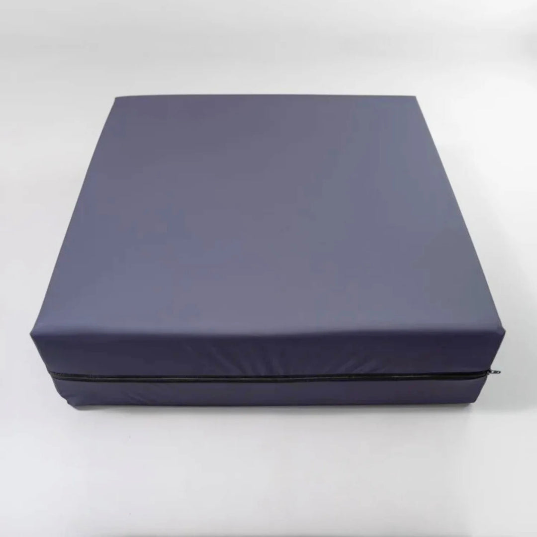 Bariactric Cushion - Putnams EXTRA size 30 stone 25 extra heavy obese