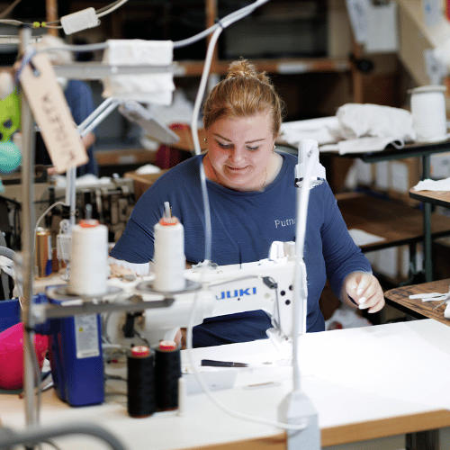 Putnams sewing machinist